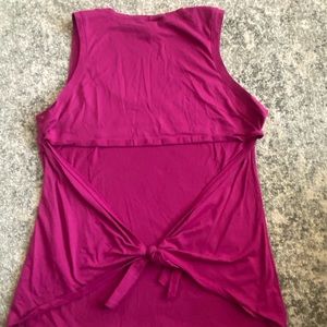 Fabletics Active Top | Tie Back